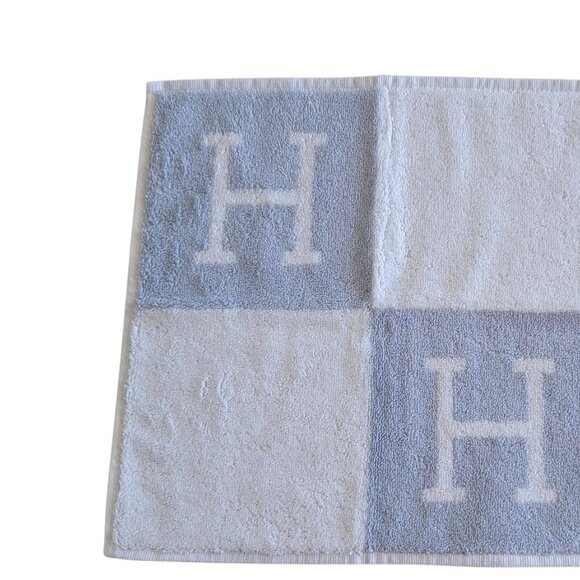 Hermes Blue Avalon Cotton Face Towel Cloth - Picture 4 of 10